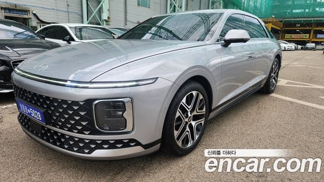 Hyundai Grandeur 2023 — Фото 10/14