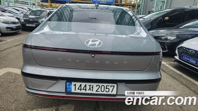 Hyundai Grandeur 2023 — Фото 3/14