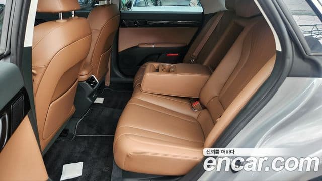 Hyundai Grandeur 2023 — Фото 8/14