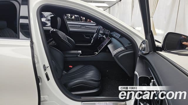 Mercedes-Benz S-Class 2022 — Фото 11/20