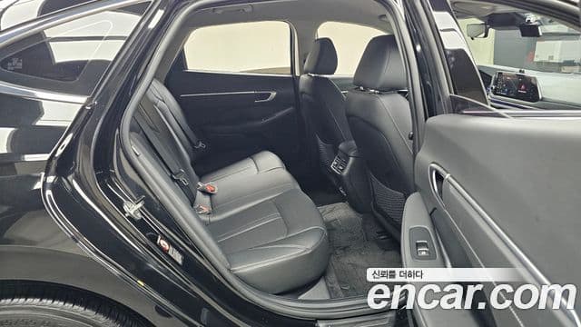 Hyundai Sonata 2021 — Фото 11/20