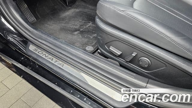 Hyundai Sonata Hybrid 2021 — Şəkil 3/31