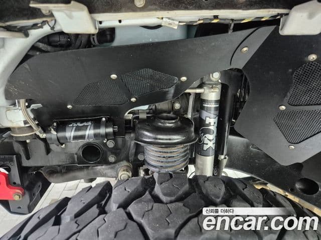 Jeep Wrangler 2021 — Photo 35/37