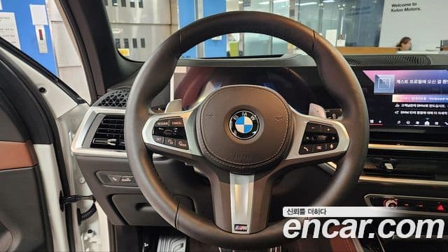 BMW X5 2025 — Фото 12/20