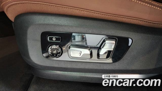 BMW X5 2025 — Фото 13/20