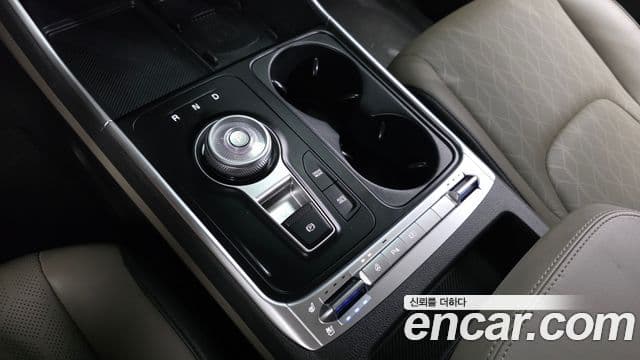 Kia Carnival 2024 — Фото 9/20