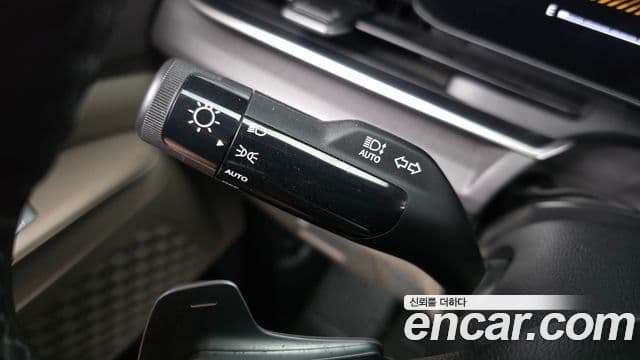 Kia Carnival 2024 — Фото 18/20