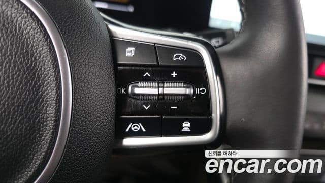 Kia Carnival 2024 — ფოტო 24/30