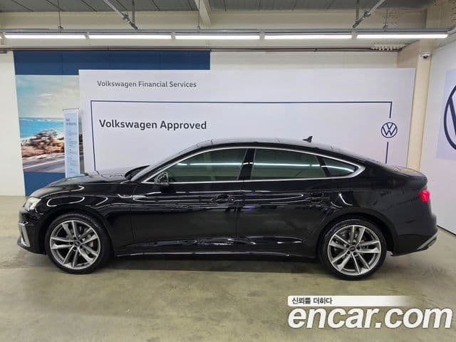 Audi A5 2021 — Фото 18/20