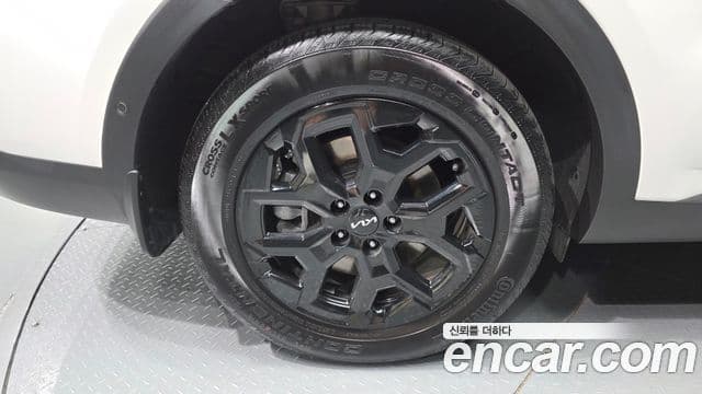 Kia Sorento 2023 — Фото 5/20
