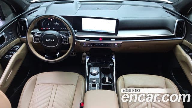 Kia Sorento 2023 — Фото 7/20