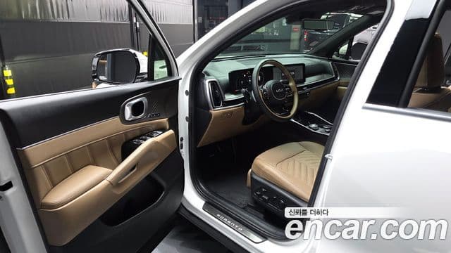 Kia Sorento 2023 — Фото 10/20