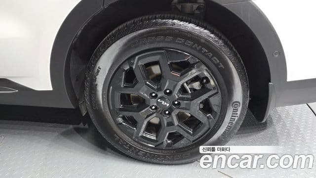 Kia Sorento 2023 — Фото 20/20