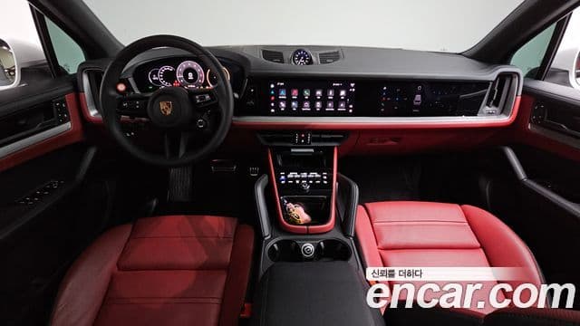 Porsche Cayenne 2025 — Şəkil 31/42