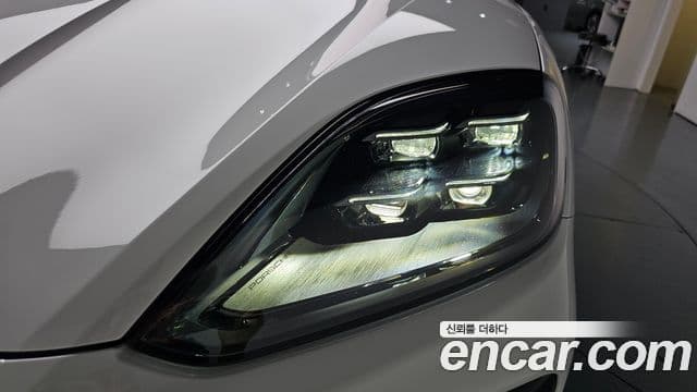 Porsche Cayenne 2025 — Şəkil 3/42