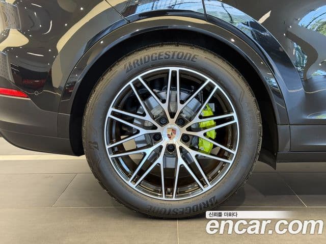 Porsche Cayenne 2025 — Şəkil 3/20