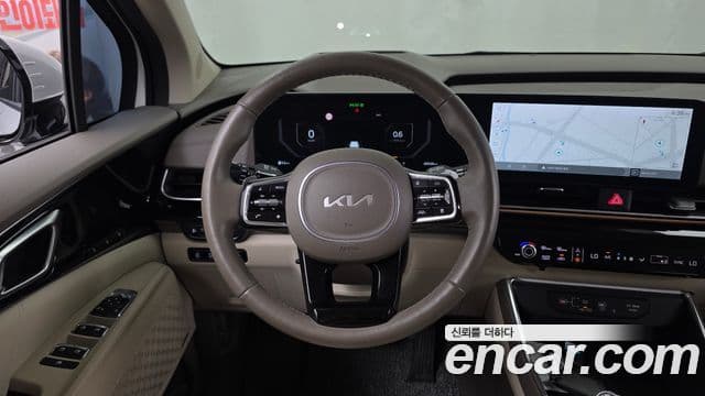Kia Carnival 2024 — Photo 21/38
