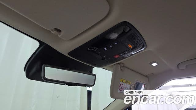 Kia Carnival 2024 — Photo 38/38