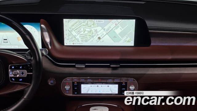 Genesis G90 2022 — ფოტო 23/31