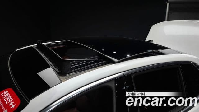 Genesis G90 2022 — ფოტო 17/31