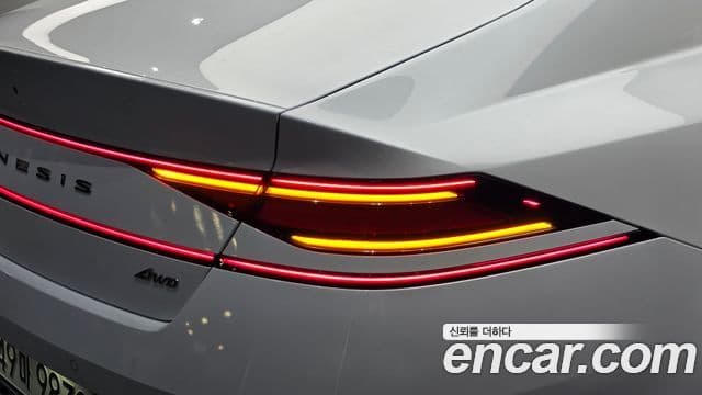 Genesis G90 2022 — ფოტო 21/31