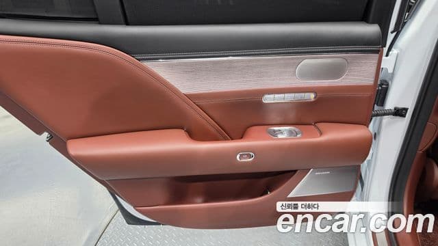 Genesis G90 2022 — ფოტო 12/31