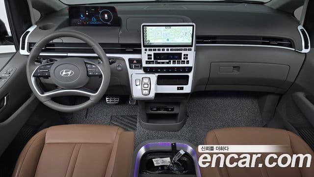 Hyundai Staria 2025 — Фото 7/20