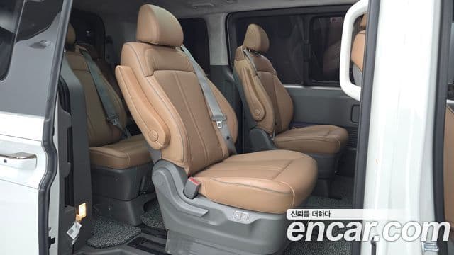 Hyundai Staria 2025 — Фото 12/20