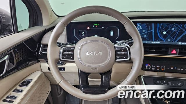 Kia Carnival 2024 — Фото 13/20