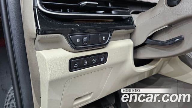 Kia Carnival 2024 — Şəkil 2/37