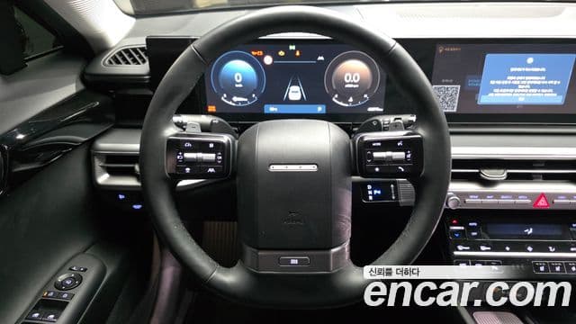 Hyundai Grandeur 2023 — Фото 13/20