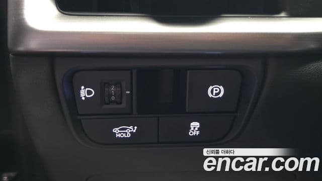 Hyundai Grandeur 2023 — Фото 19/20
