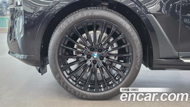 BMW X7 2024 — Şəkil 12/20