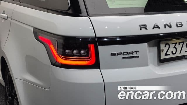Land Rover Range Rover Sport 2019 — Şəkil 16/35