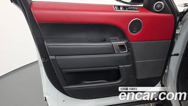 Land Rover Range Rover Sport 2019 — Şəkil 13/35