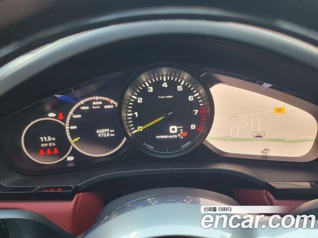 Porsche Cayenne 2022 — Photo 1/20