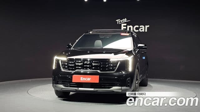Kia Sorento 2024 — Фото 3/20