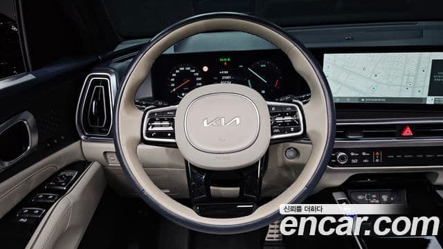 Kia Sorento 2024 — Фото 14/20