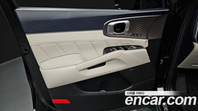 Kia Sorento 2024 — Photo 7/36