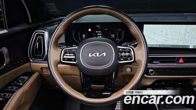Kia Sorento 2024 — Фото 13/20