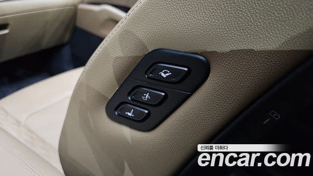 Kia Sorento 2024 — Фото 18/20