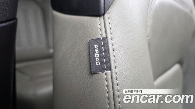 Land Rover Defender 2021 — Şəkil 23/40