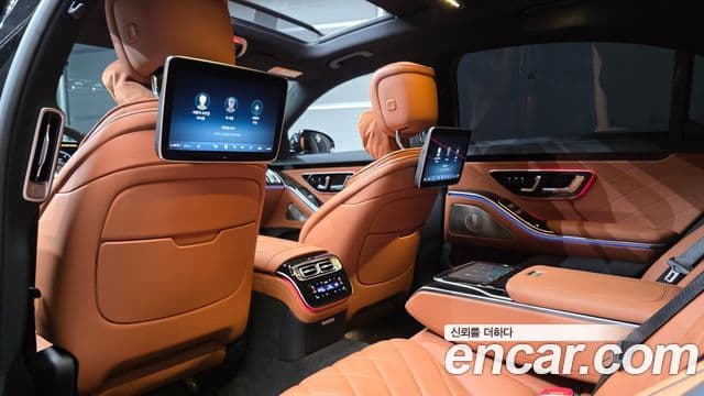 Mercedes-Benz S-Class 2025 — Фото 19/20