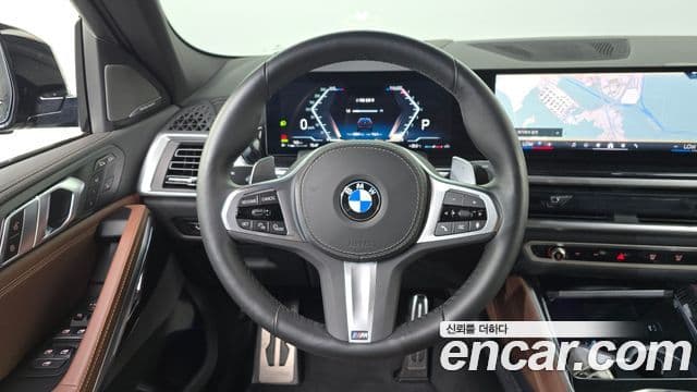 BMW X6 2024 — Photo 17/33