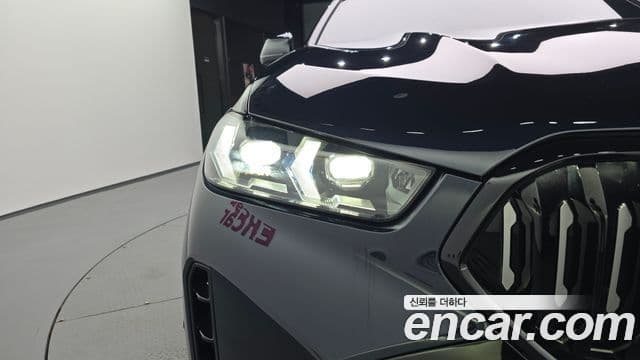 BMW X6 2024 — Photo 21/33