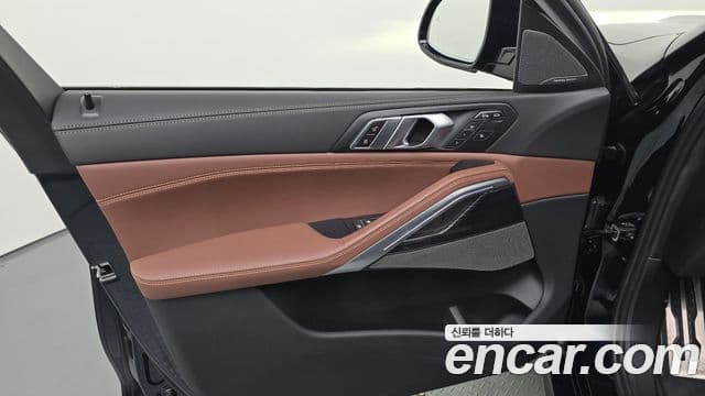 BMW X6 2024 — Photo 27/33