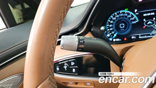 Genesis GV70 2021 — Şəkil 29/36