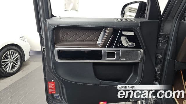 Mercedes-Benz G-Class 2019 — ფოტო 17/33