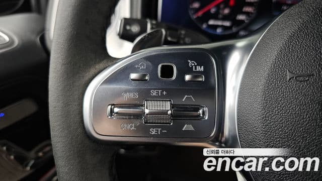 Mercedes-Benz G-Class 2019 — ფოტო 31/33