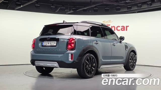 Mini Cooper Countryman 2023 — ფოტო 15/34